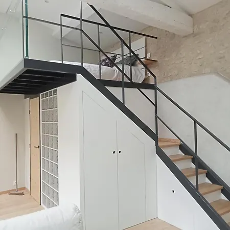 בית נופש Maison En Pierre Restauree Avec Jardin
