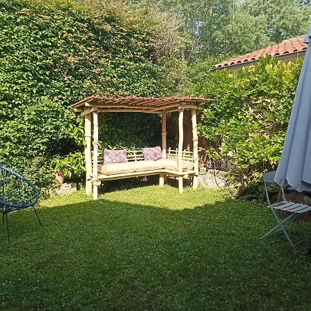 Maison En Pierre Restauree Avec Jardin